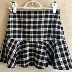 LF plaid skirt